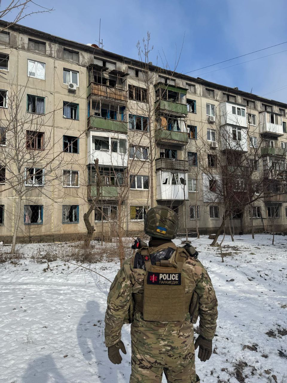 Росіяни масовано обстріляли Костянтинівку, є загиблі та поранені (фото) — фото 3