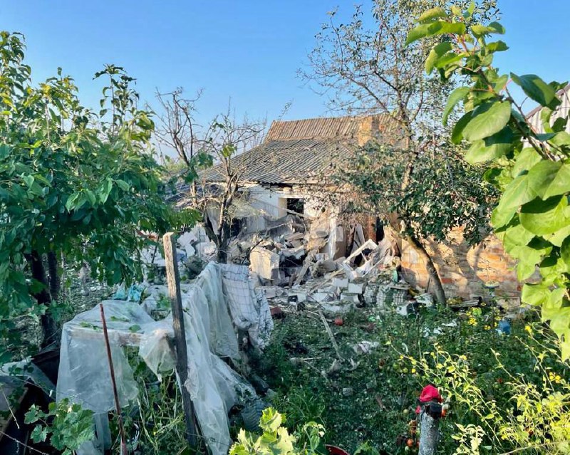 Россияне обстреляли Никополь из ”Градов”: повреждены десятки домов — фото 2