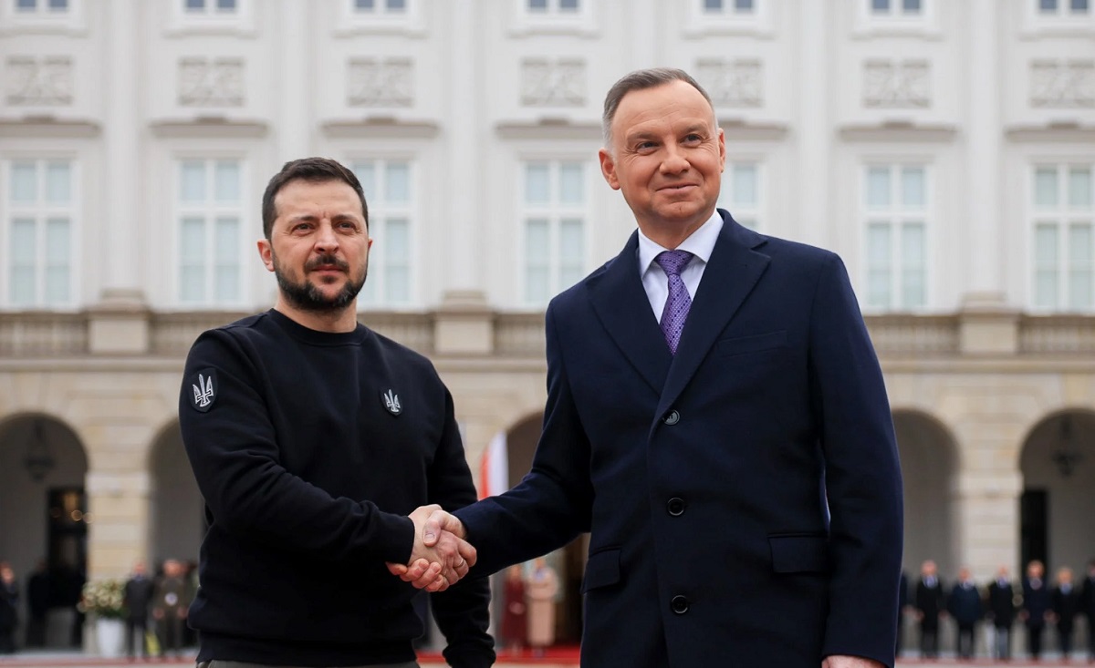 На зустрічі з Дудою Зеленський удостоївся найвищої нагороди у Польщі ...