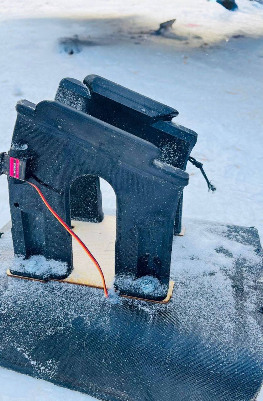 Российская армия начала использовать БПЛА “Гербера” как носитель FPV-дрона — фото 2