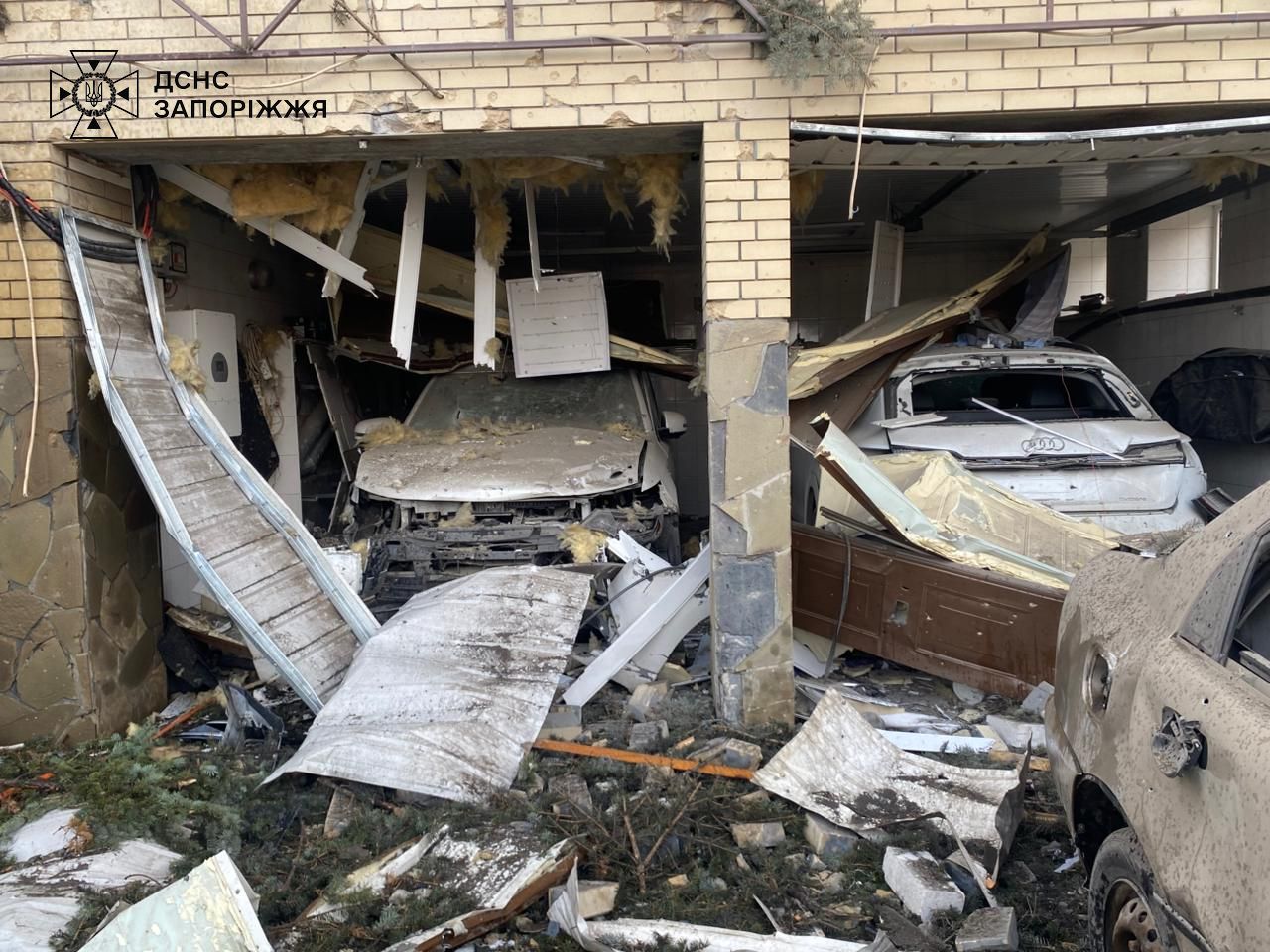 До 7 человек увеличилось количество пострадавших в результате обстрела Запорожья (фото) — фото 2