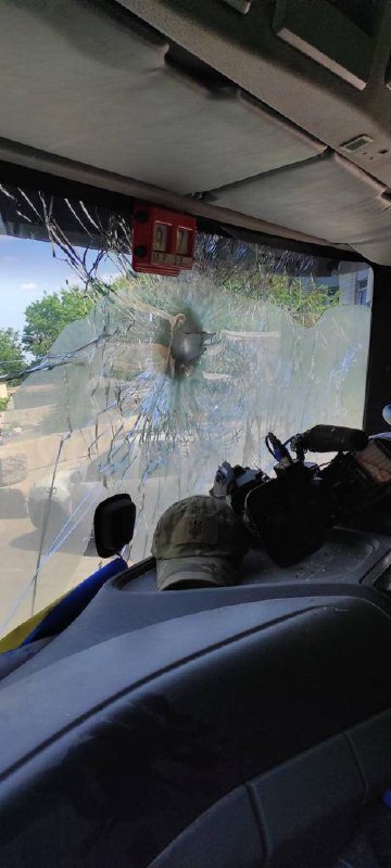 Россияне расстреляли эвакуационное авто, убит французский журналист: фото — фото 3