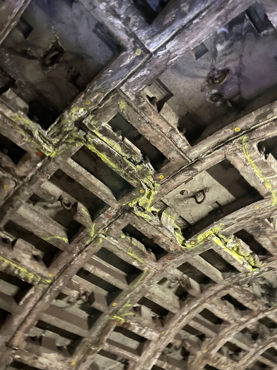 В Офисе генпрокурора показали фото подтопленных тоннелей между станциями метро ”Демеевская” и ”Лыбидская” — фото 1