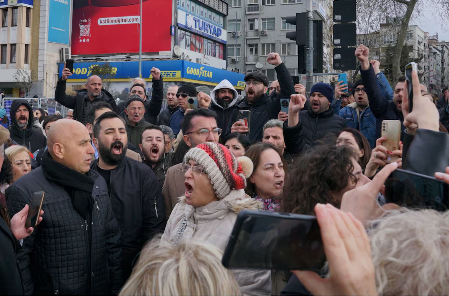 У Туреччині розпочалися масштабні протести після арешту мера Стамбула: відео — фото 1
