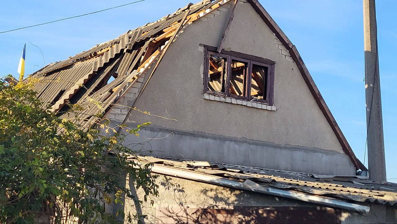 Один человек погиб, девять пострадали в результате атаки на Одессу (фото) — фото 18