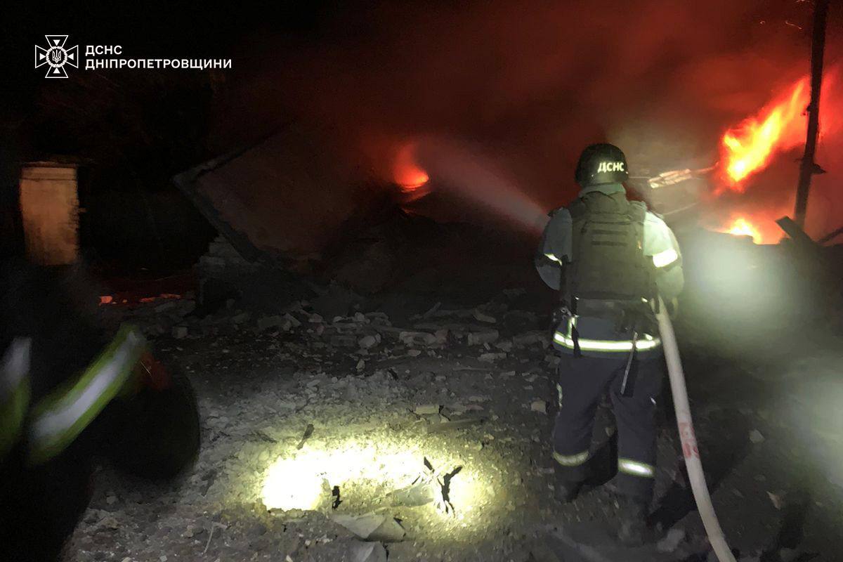 Двоє людей загинули, троє отримали поранення внаслідок обстрілу Дніпропетровської області — фото 2