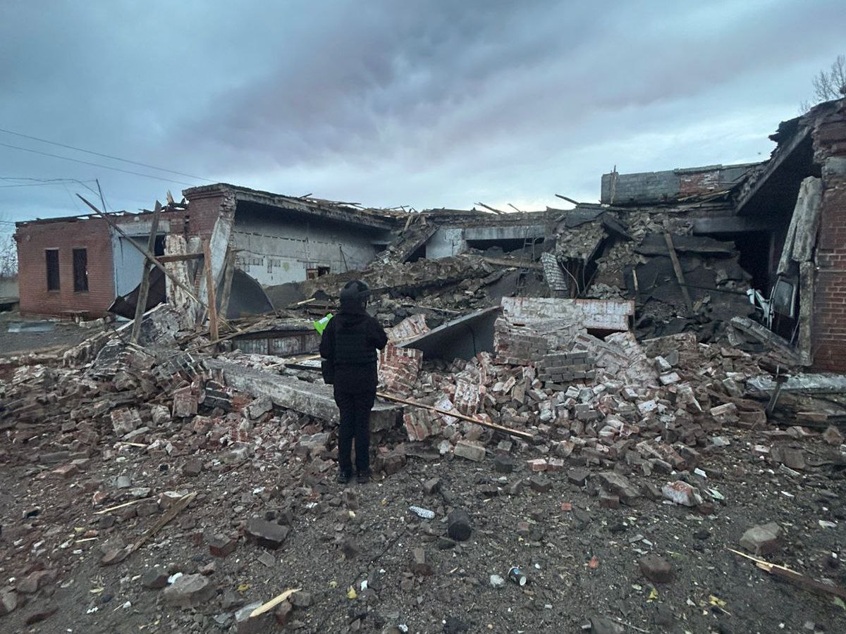 Росіяни атакували Донецьку область: загинула одна людина, троє постраждали — фото 5