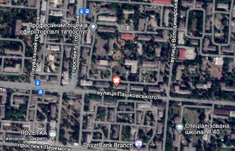 В Мариуполе из-под завалов дома, который обстреляли ради сюжета росСМИ, достали шесть тел  — фото 1