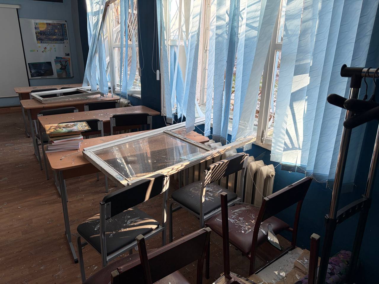 Одеська обсерваторія постраждала через російську атаку: пошкоджено стулку купола старовинного телескопа — фото 3