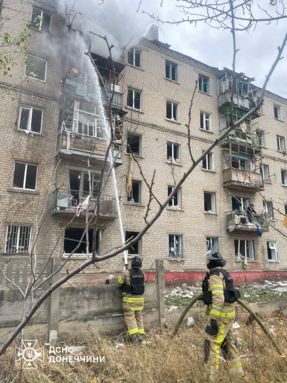 Россияне ударили по Дружковке: ранены две женщины — фото 5