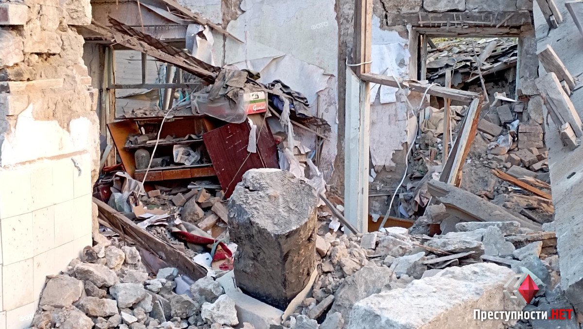 Россия нанесла ракетный удар по центру Николаева: разрушена школа, есть жертва — фото 5