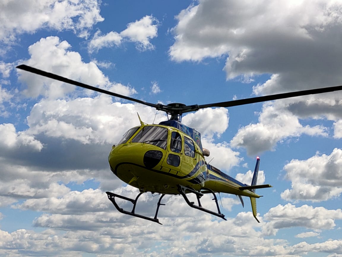 Первые вертолеты в мире. Н125 вертолет. Airbus н125. Первый вертолет. Французские вертолеты для Украины.