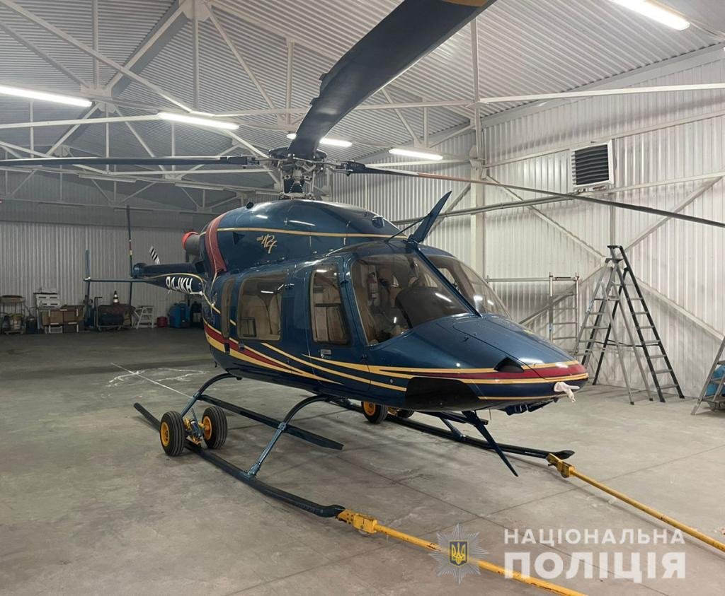 Вертолет и самолет семьи Медведчука передали для нужд ВСУ — фото 1