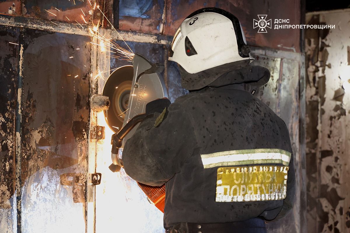 Три человека пострадали в результате российских обстрелов Днепропетровской области — фото 8