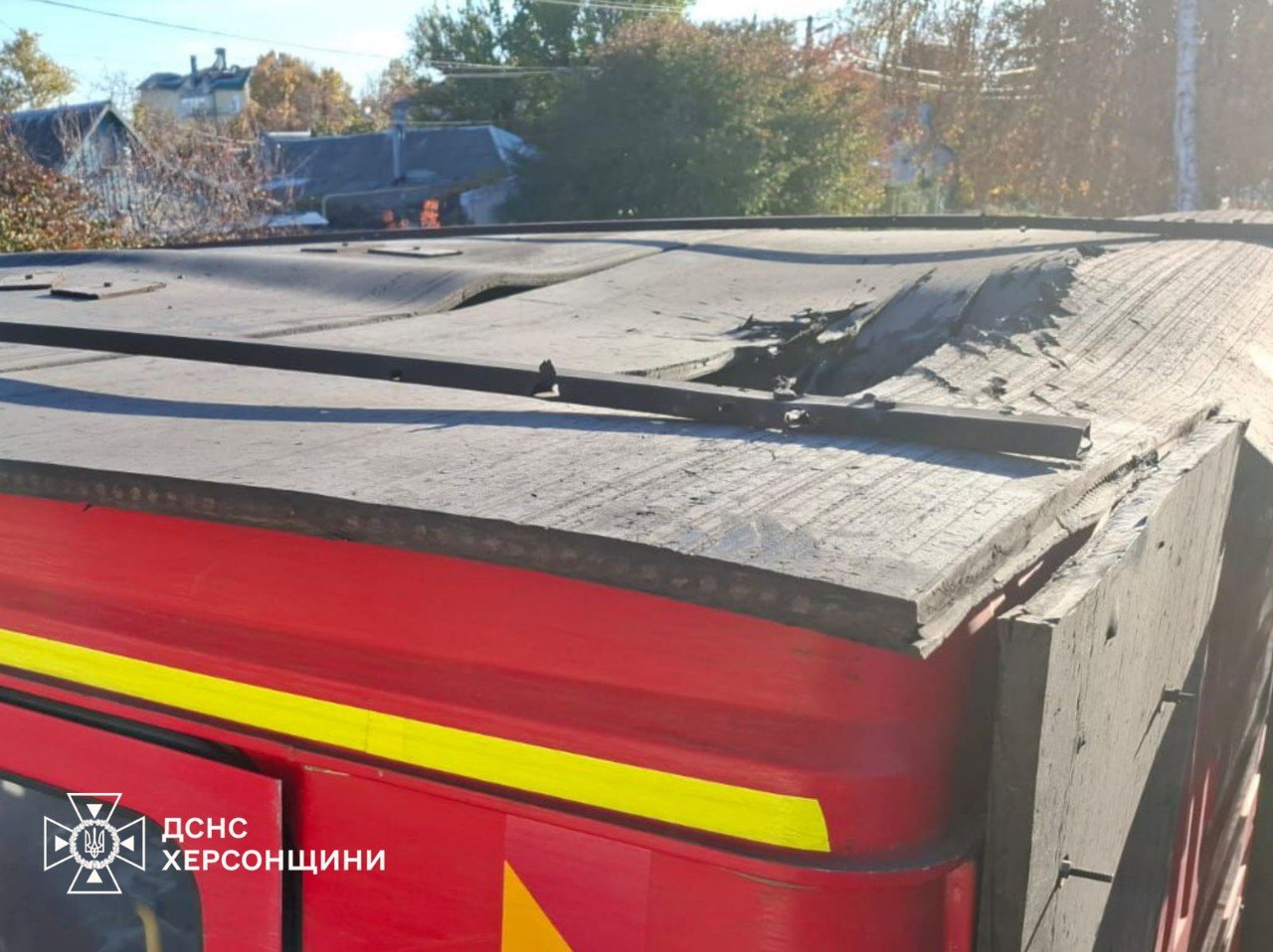 В Херсоне БПЛА россиян атаковал спасателей — фото 3