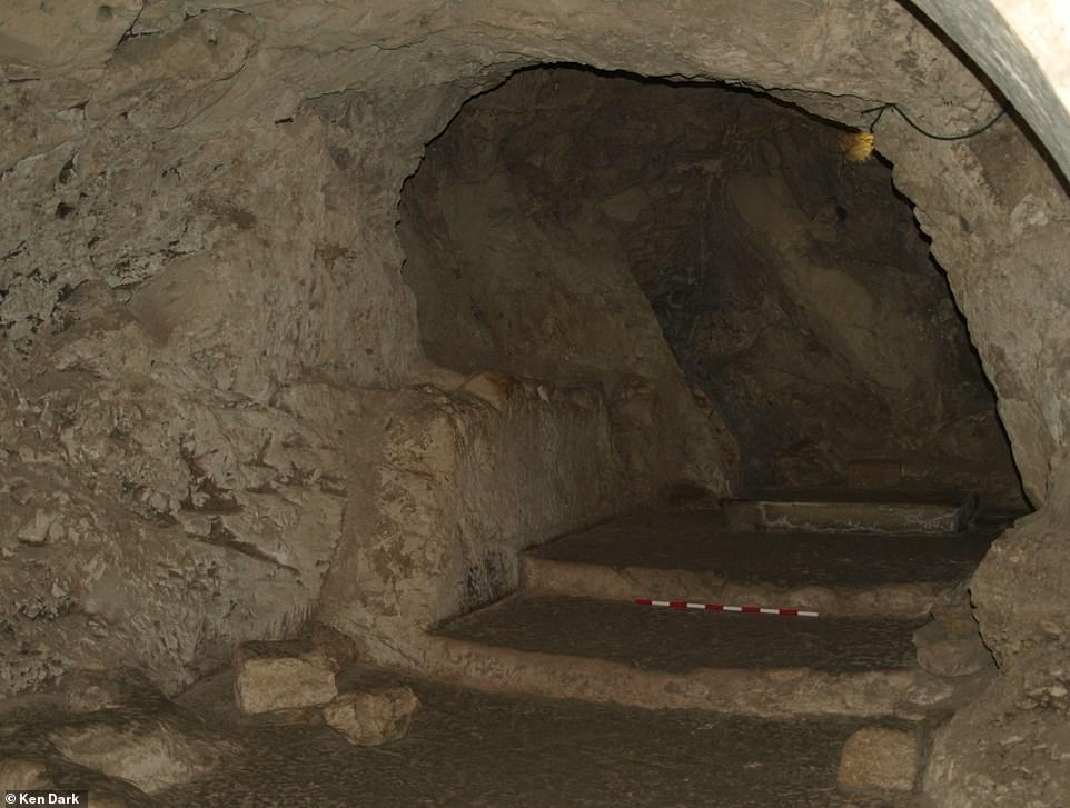 Археолог раскопал дом, в котором жил Иисус Христос (фото) — фото