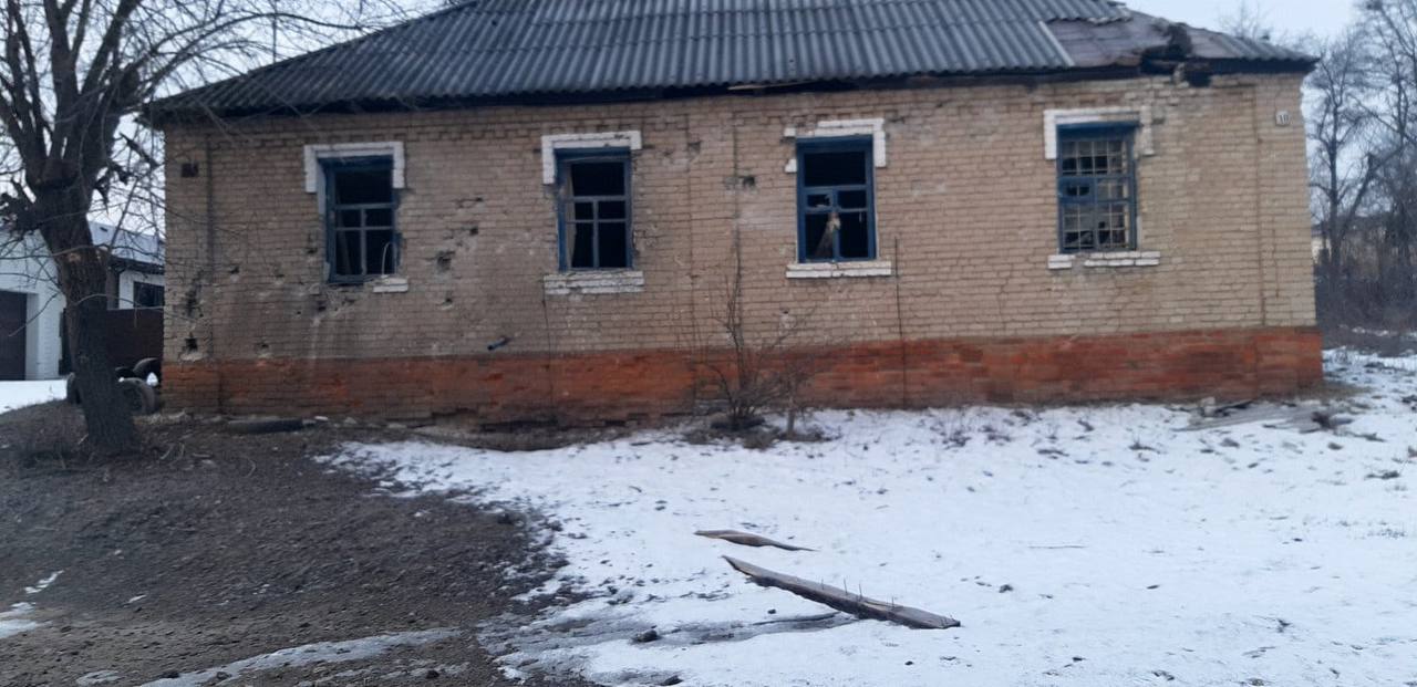 Росія вдень обстріляла Харківську область, є загиблий: кадри наслідків — фото