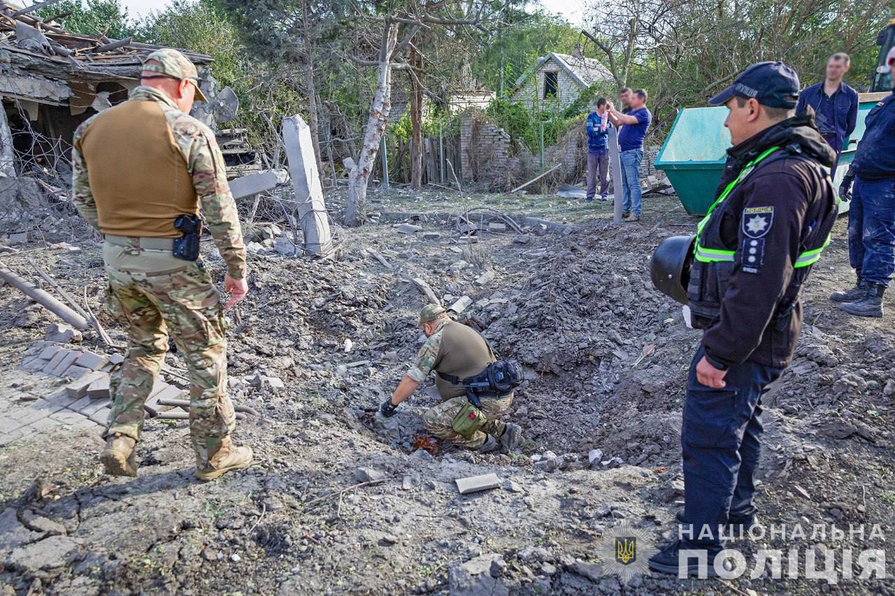 В Запорожье уже 10 пострадавших в результате ночной атаки: один человек в тяжелом состоянии — фото 1