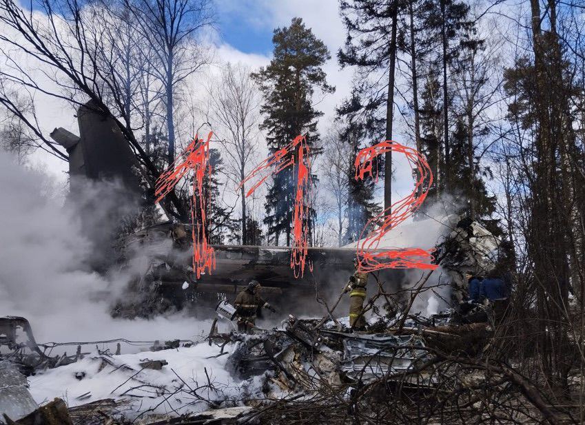 З'явилися фото з місця аварії Іл-76 під Іваново — фото