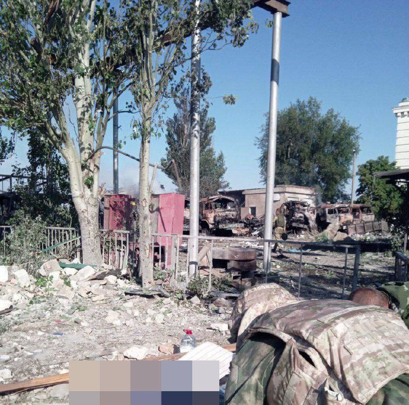 ВСУ уничтожили базу россиян в Новой Каховке — фото 1