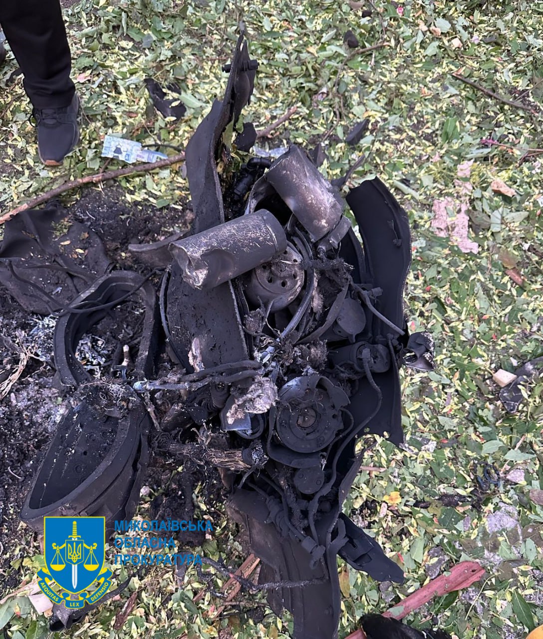 При ударе по Одессе и Николаеву погибли два человека: фото последствий — фото 15