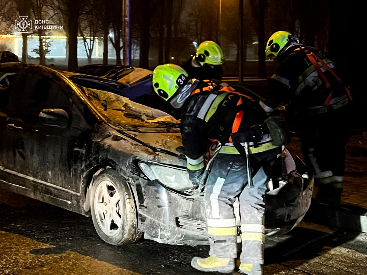 У Київській області через атаку дронів зруйновано житлову висотку: фото — фото 5