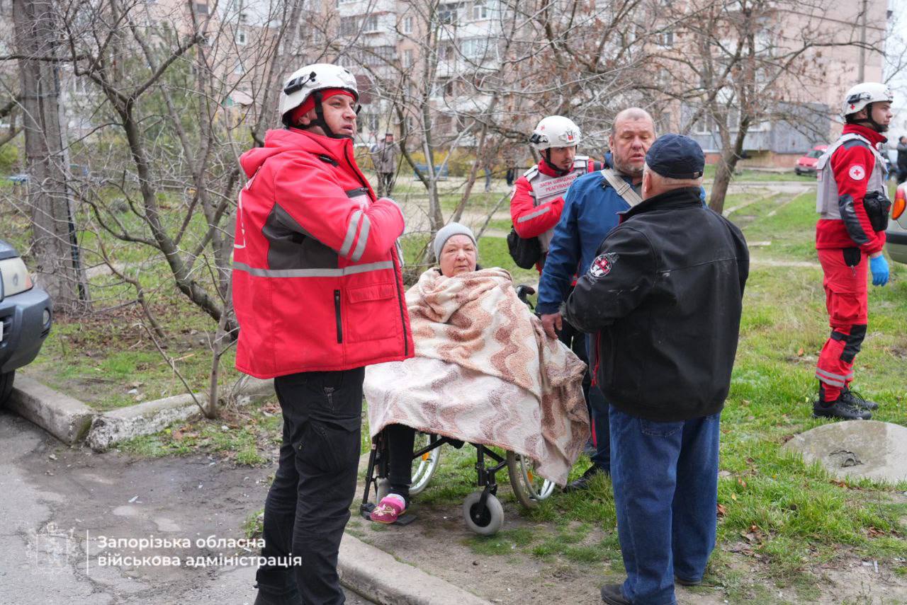 Количество пострадавших в Запорожье выросло до 26 человек (фото) — фото 4