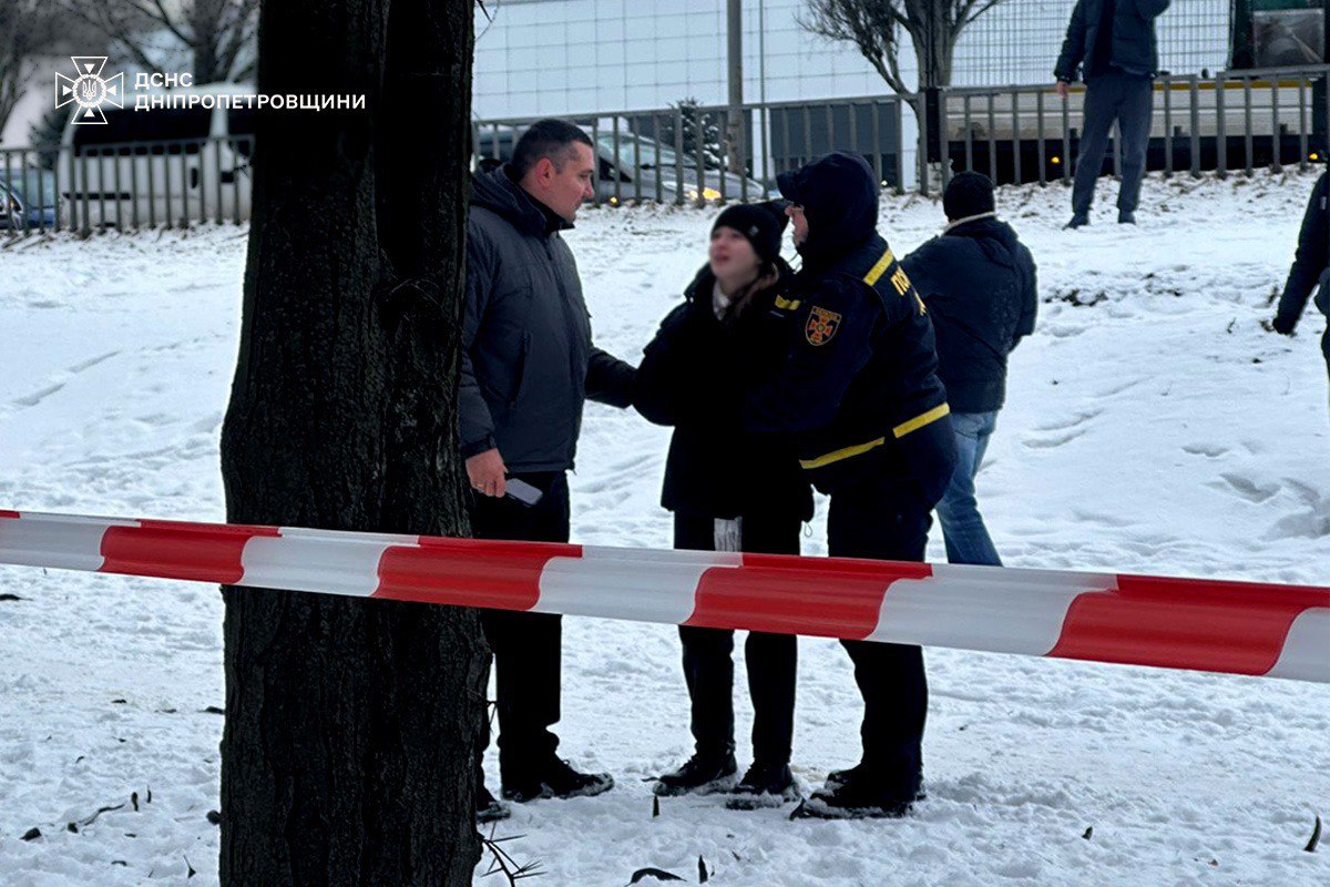 Российский БПЛА влетел в жилой дом в Днепре: 14 пострадавших — фото 2