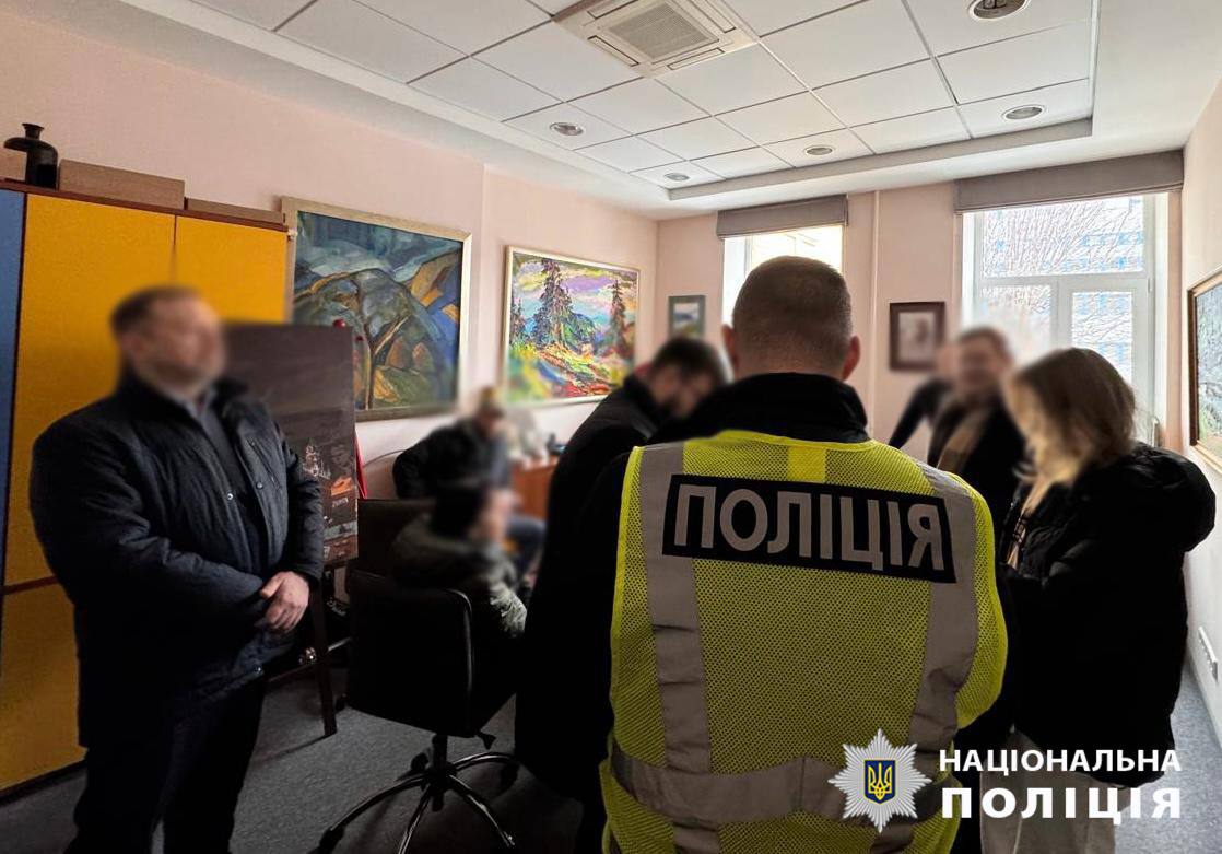 Силовики пришли с обысками на крупнейшие фармацевтические заводы, среди них: Артериум, Фармак и Дарница — фото 5