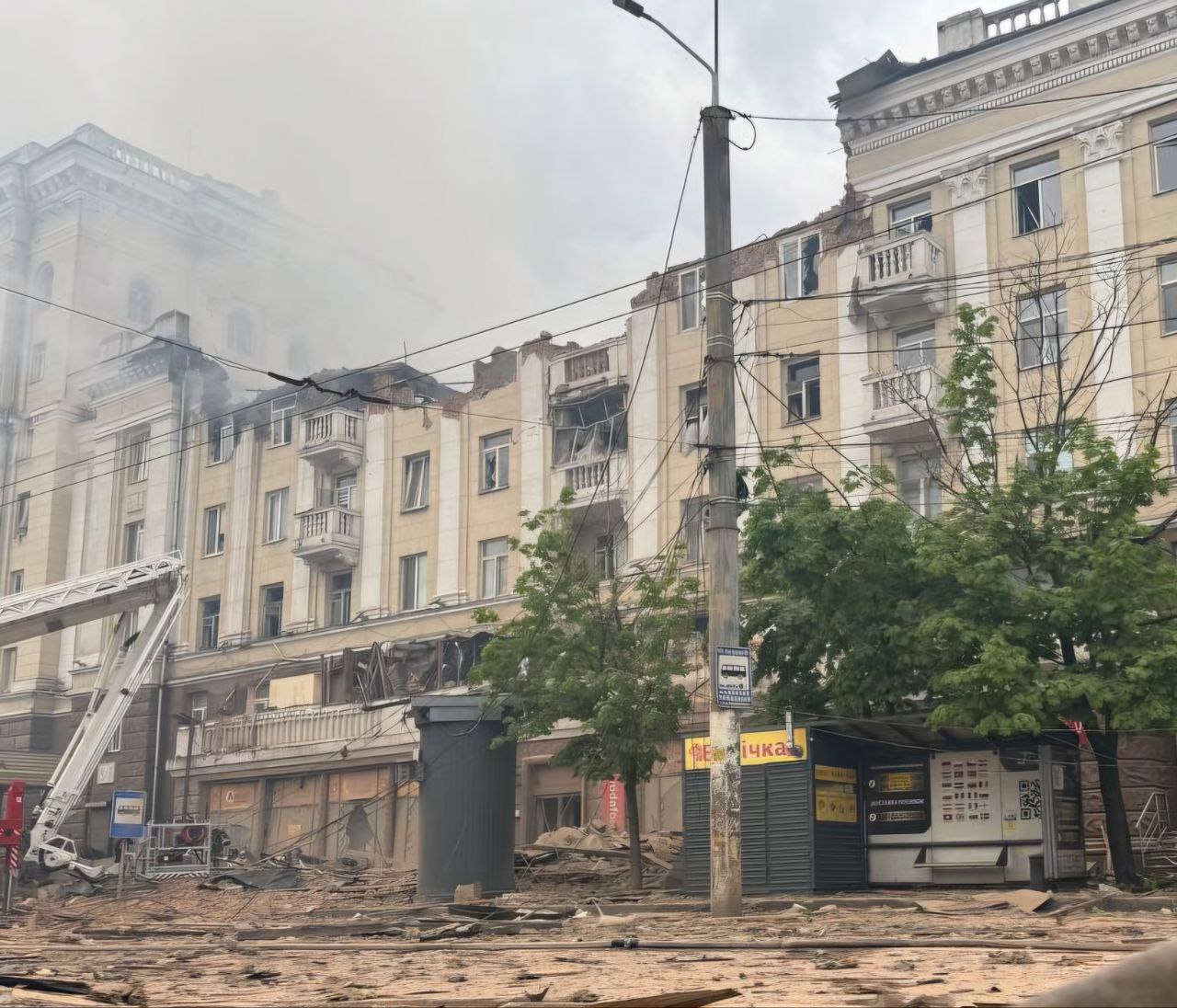 Днепр ракетный удар 19 апреля - Число погибших выросло до 9 человек - Фото