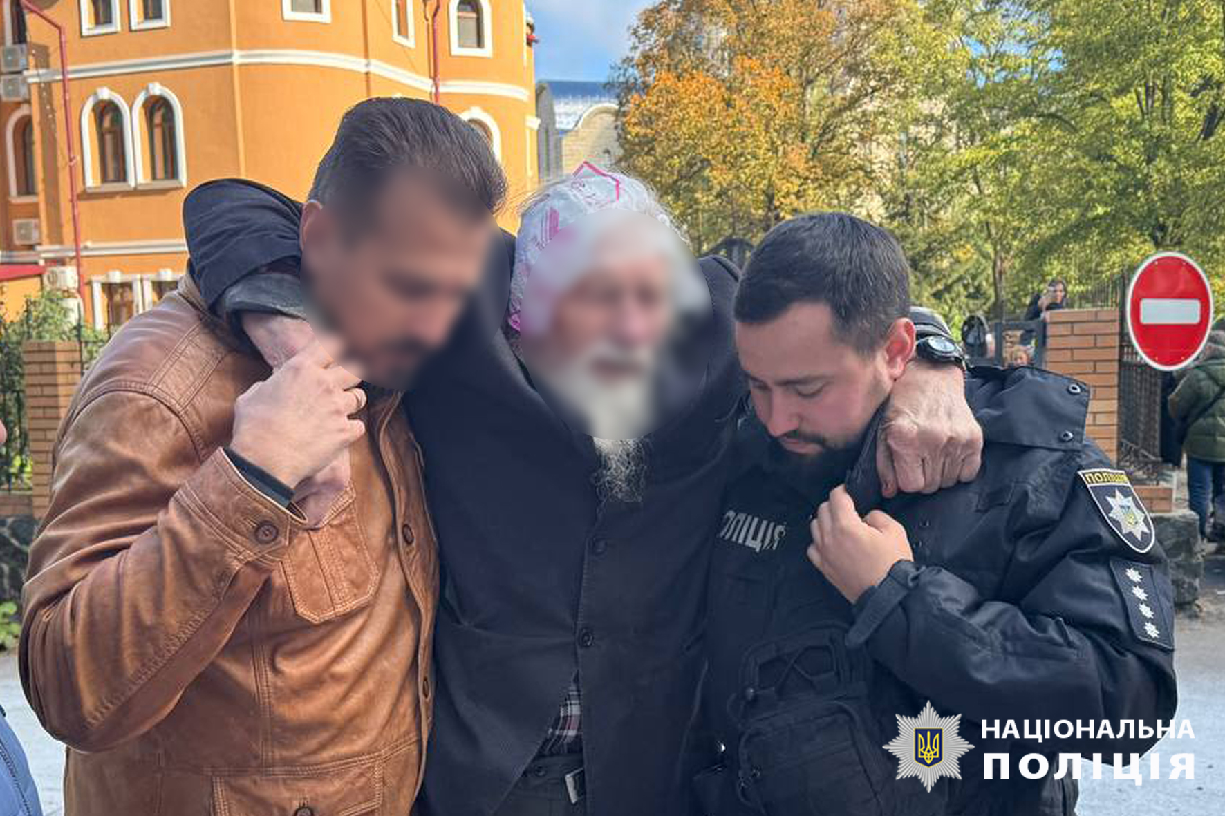 Свято-Михайловский собор в Черкассах под контролем ПЦУ: Феодосий покинул храм — фото 1