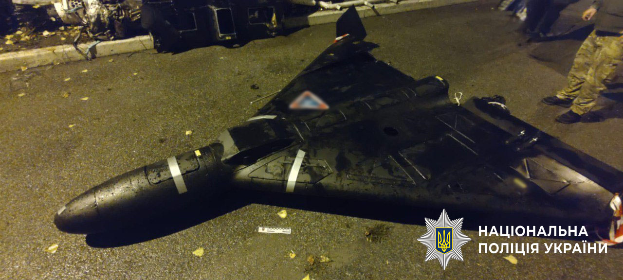 Полиция сняла ”Шахед” с крыши автомобиля в Киеве: фото — фото 3