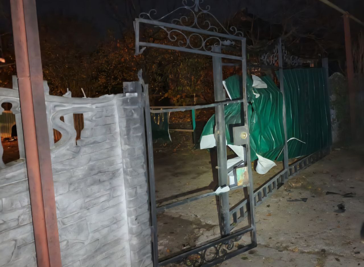 Росіяни атакувала Нікополь FPV-дронами та артилерією: фото — фото 4