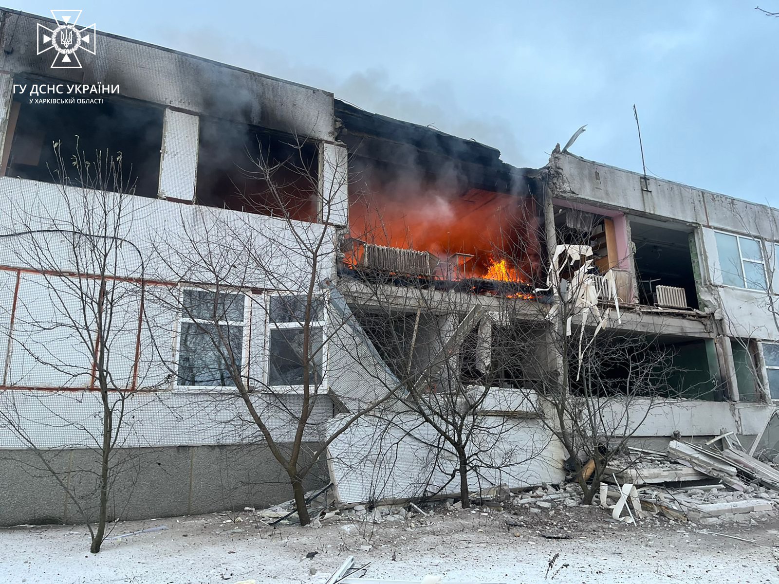 Россияне сбросили авиабомбы на Харьковскую область: есть погибшие — фото