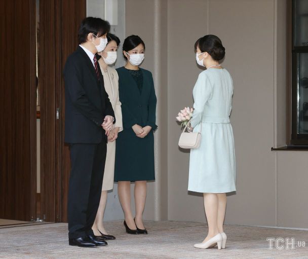 Японська принцеса Мако втратила королівський статус через весілля з простолюдином — фото