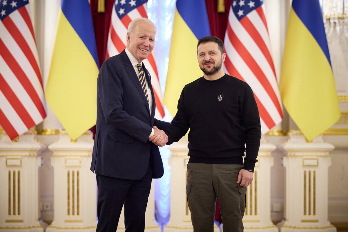 Джо Байден прибыл в Киев с неанонсированным визитом  — фото