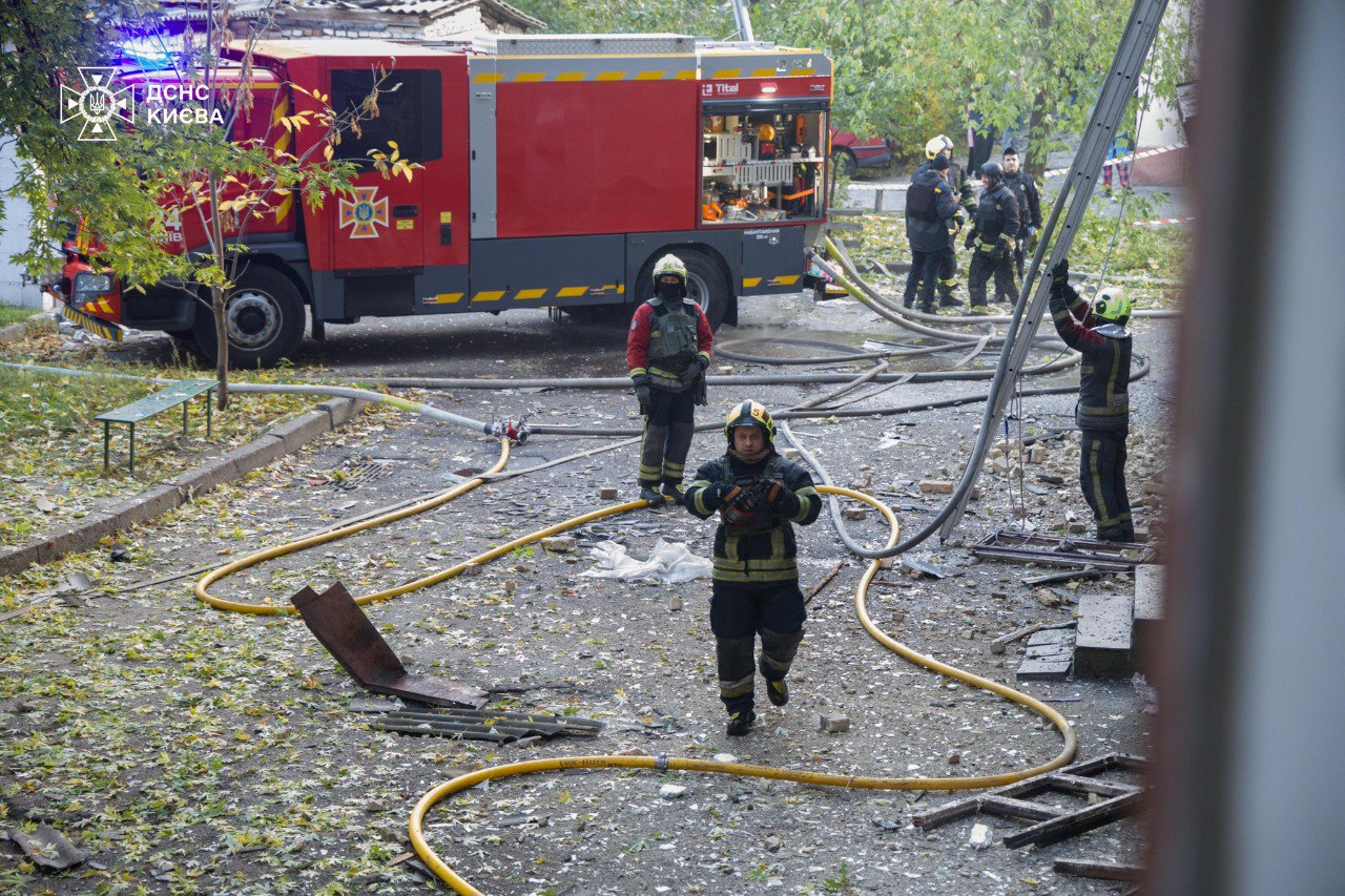 До 25 осіб збільшилася кількість постраждалих під час обстрілу Києва, з них п'ятеро - діти — фото 3