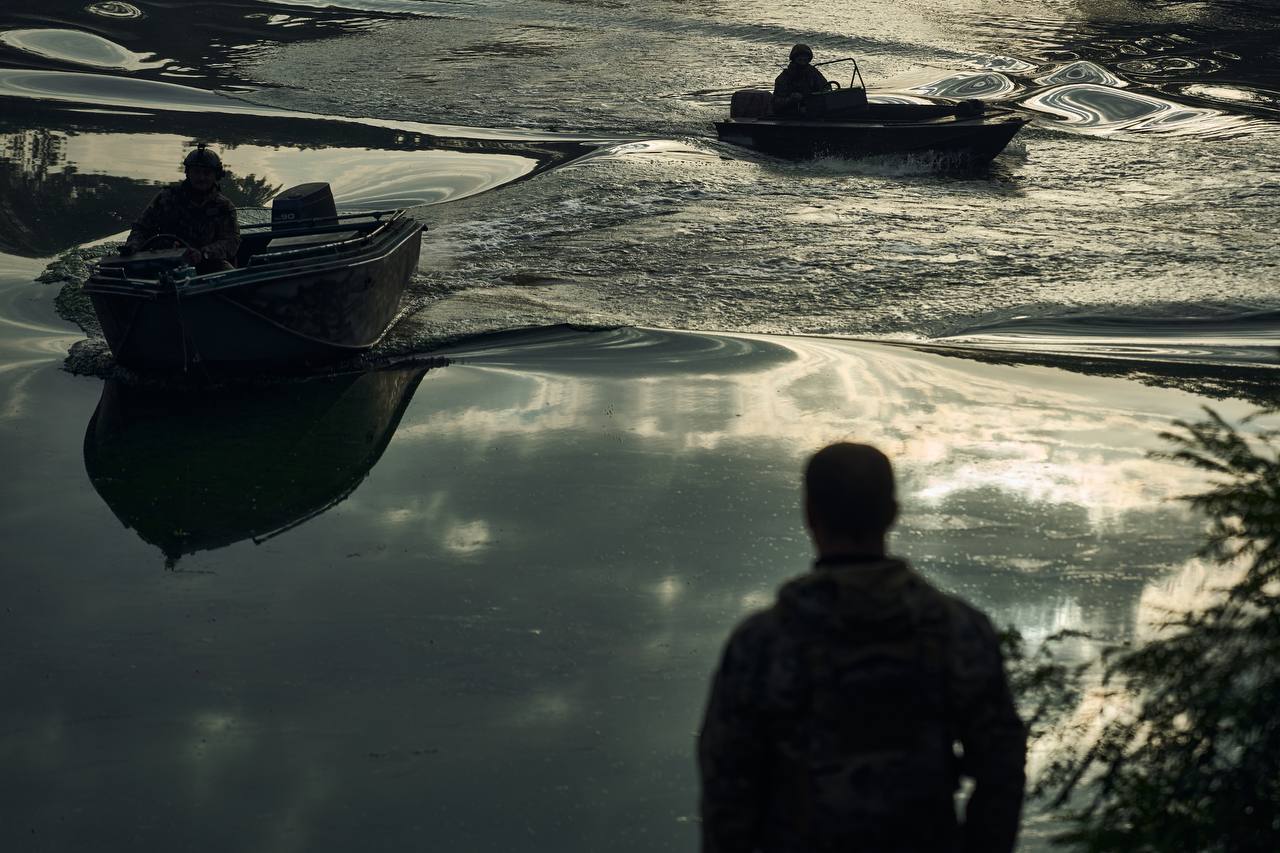 Зеленський показав фото із плацдармів Сил оборони на лівому березі Херсонської області — фото
