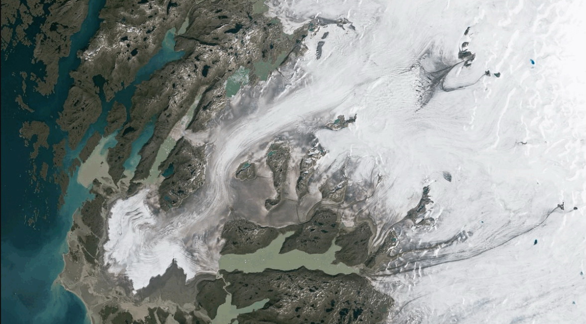 Крижаний покрив Гренландії тане з рекордною швидкістю: фото — фото