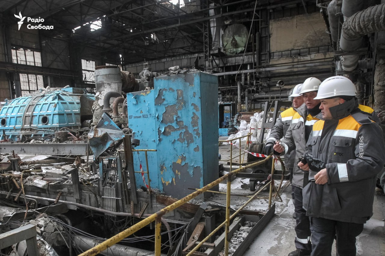 Появились фото разрушенной российской атакой украинской ТЭЦ — фото 1