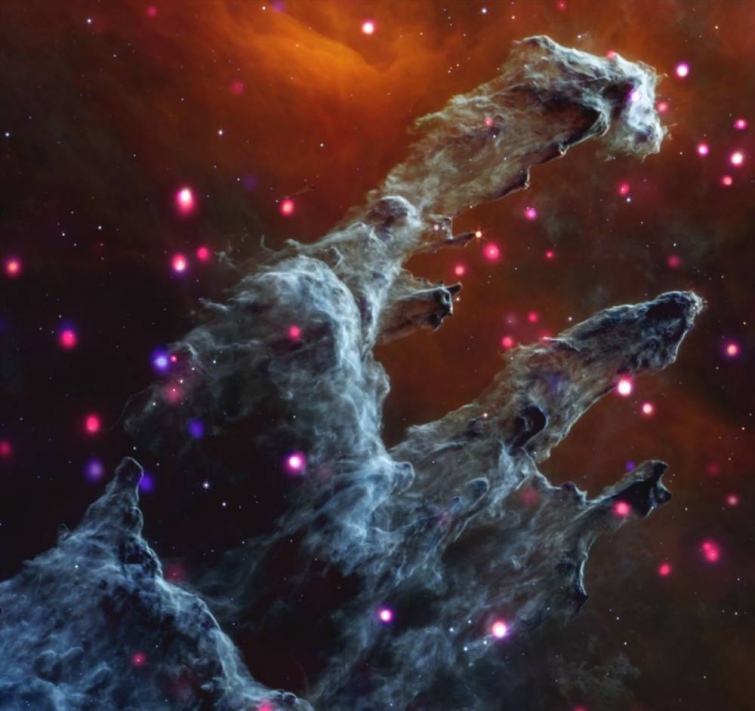 Как выглядит Вселенная: NASA опубликовало новые потрясающие снимки — фото