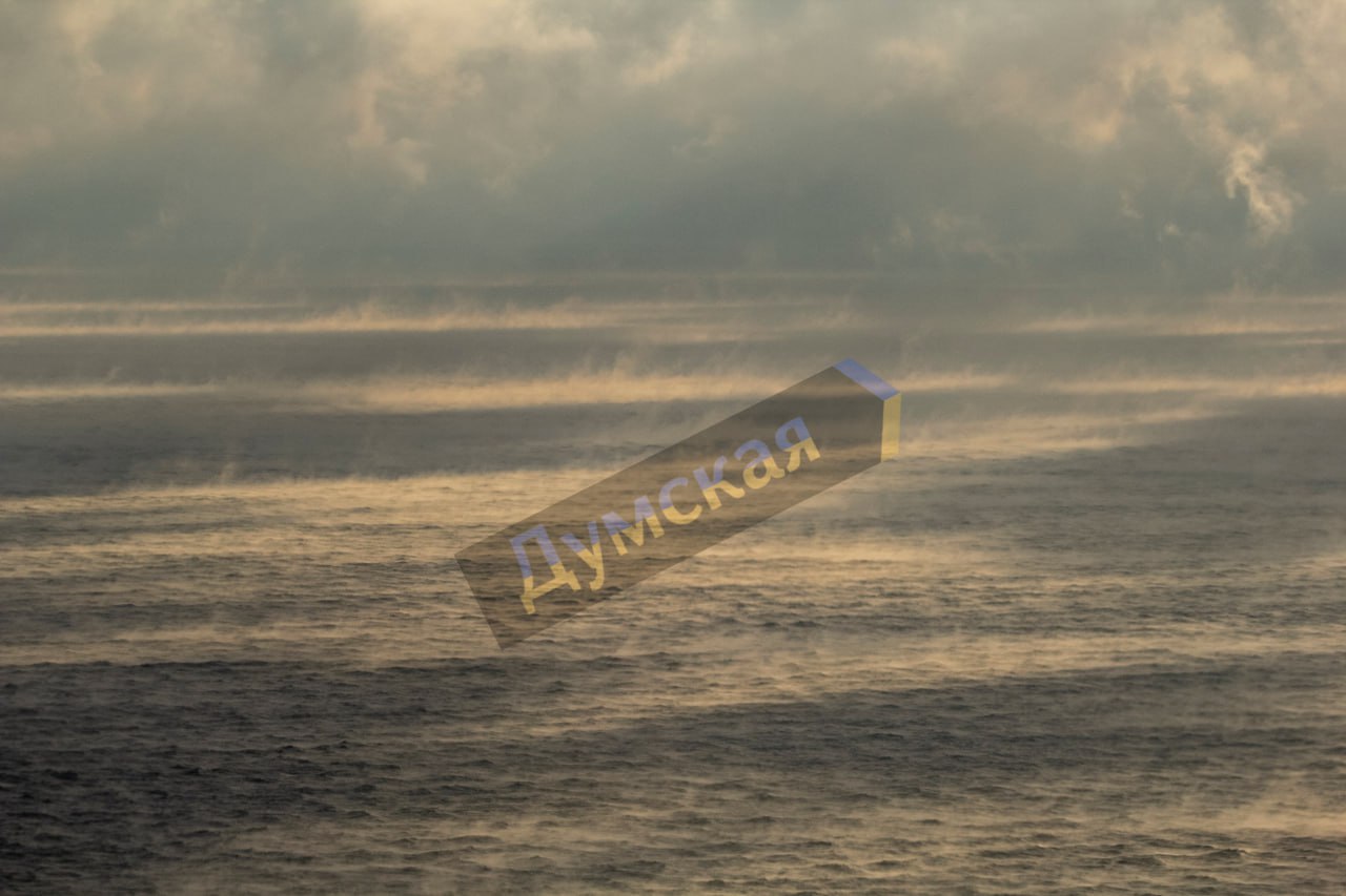В Одессе начало ”испаряться” море: фото красивейшего явления — фото