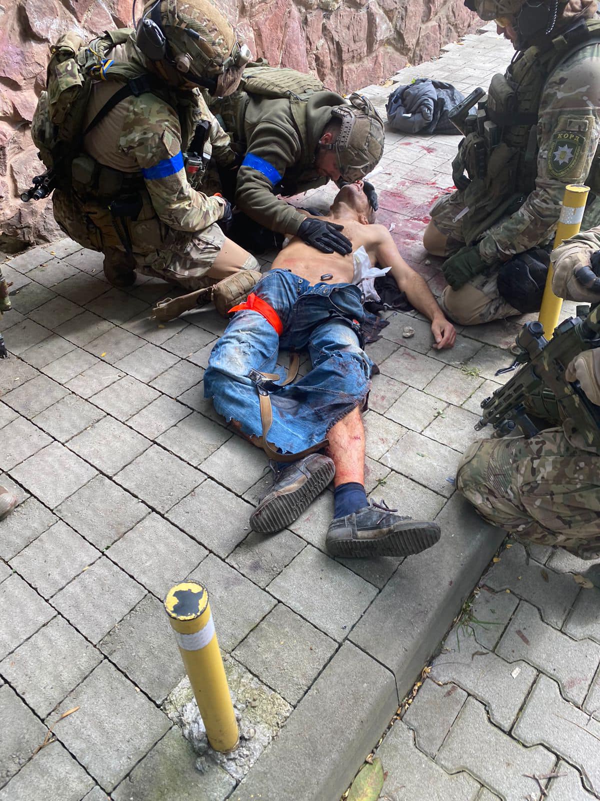 Мужчину, который застрелил полицейскую в Черновцах, задержали — фото
