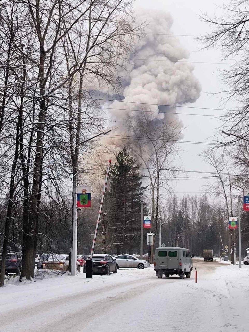 В России прогремел взрыв на заводе по производству взрывчатки — фото