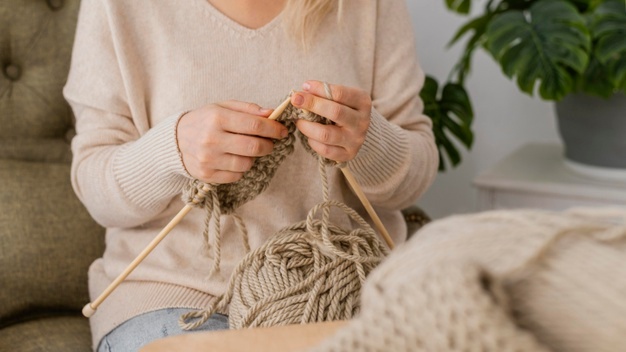 Вязаніе – хобі, яке стає популярним серед молоді — фото