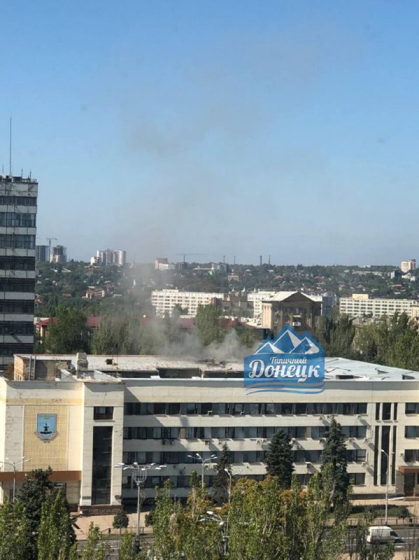 В центре Донецка прогремели сразу несколько взрывов: первые детали — фото 1