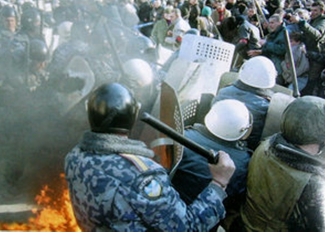 Украине 30: акция ”Украина без Кучмы” – чем запомнился 2001 год — фото 3
