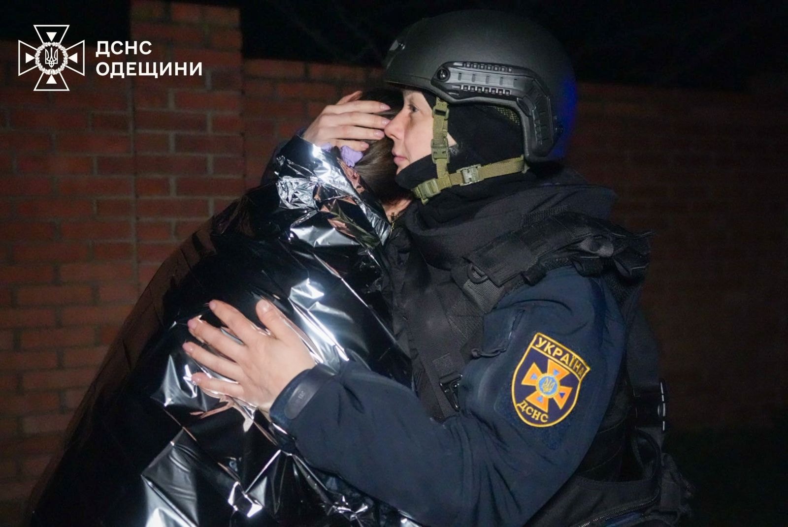 Россия снова атаковала Одессу: двое раненых (фото, видео) — фото 6
