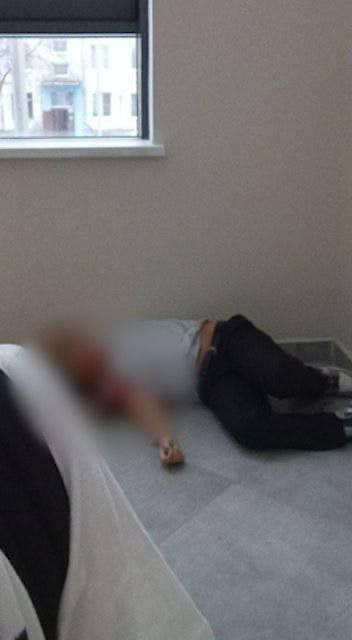 В России подросток-неонацист напал на школьников с ножом: погиб четвероклассник, ранен охранник — фото 5