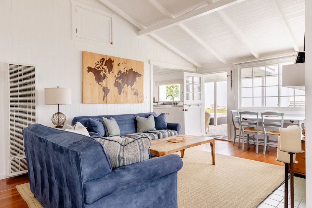 Ештон Кутчер та Міла Куніс виставили свій будинок на Airbnb: фото — фото